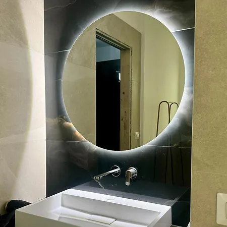 Apulian Tree - Elegant With Balcony - * בארי