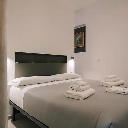 Apulian Tree - Luxury With Balcony - * Bari